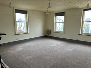 1 Esk St, Longtown for lease Interior Photo- Image 2 of 6