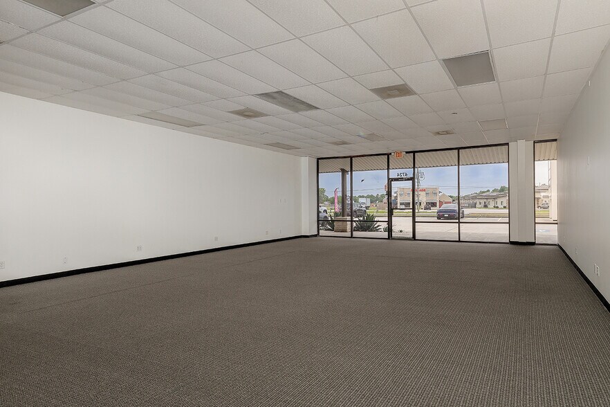 4700-4750 Fm-2920, Spring, TX for lease - Interior Photo - Image 3 of 23