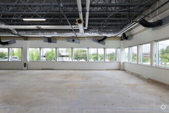 2 Technology Park Dr, Westford, MA for lease Interior Photo- Image 2 of 2