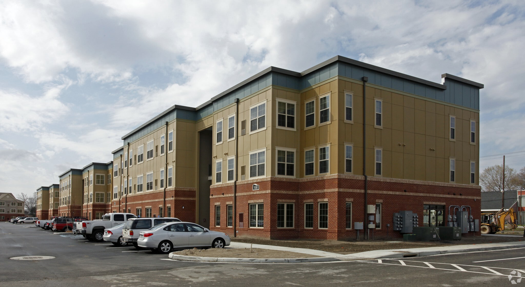 1220 N King St, Hampton, VA for lease Building Photo- Image 1 of 84