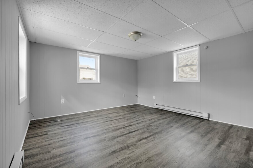 52 W Ludlow St, Summit Hill, PA for sale - Building Photo - Image 2 of 32