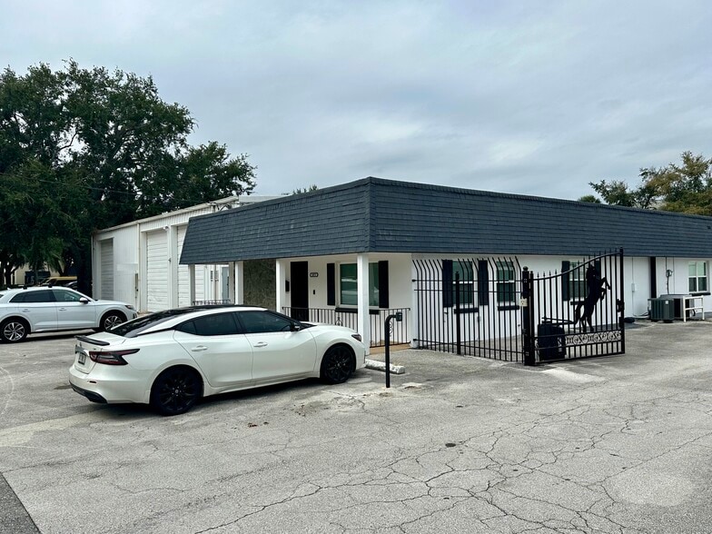 1075 Orienta Ave, Altamonte Springs, FL for lease - Building Photo - Image 3 of 6