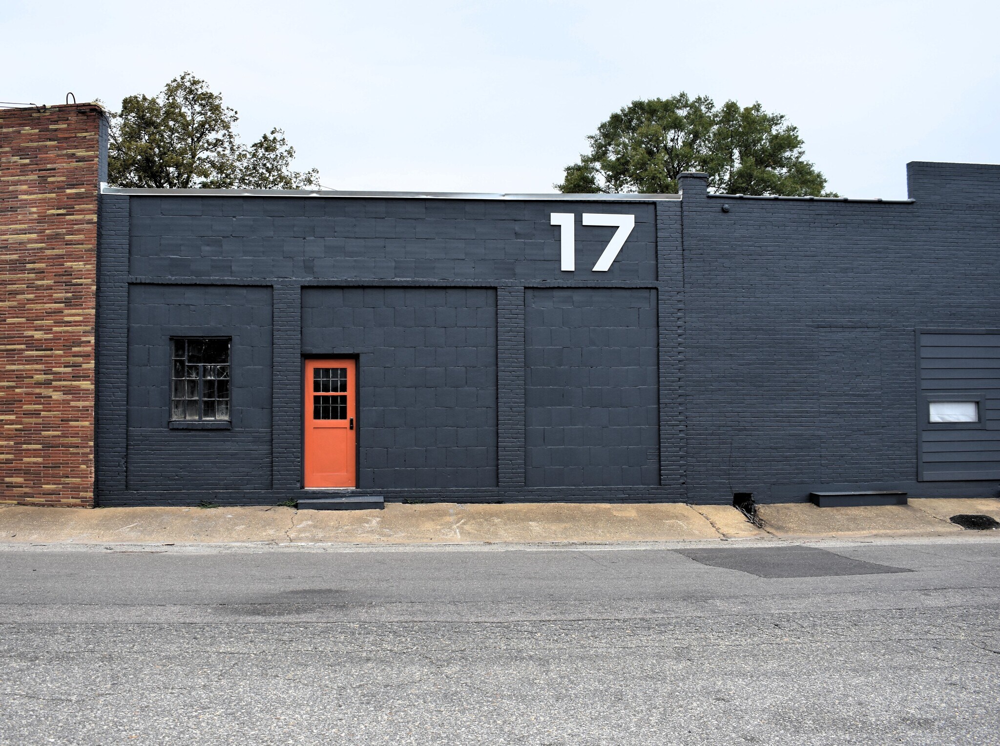17 E Railroad St, Montgomery, AL for lease Primary Photo- Image 1 of 13