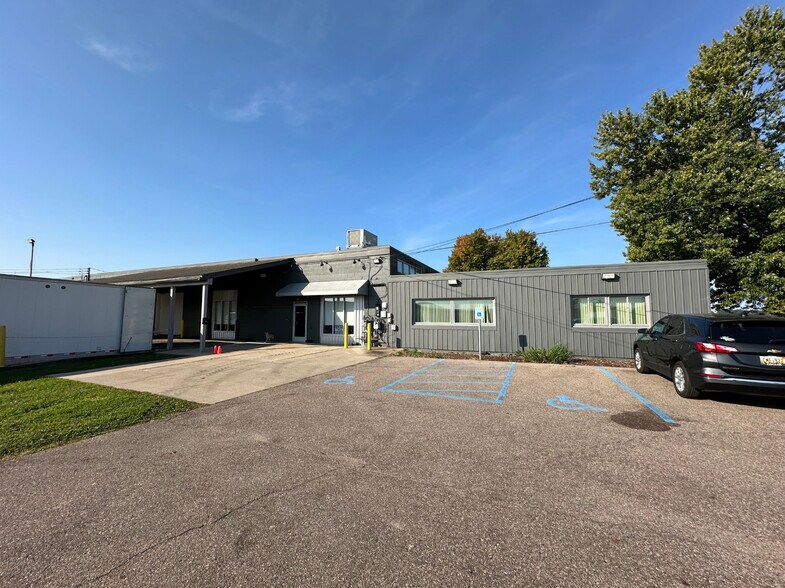 3700 E Milham Ave, Portage, MI for sale - Building Photo - Image 2 of 27
