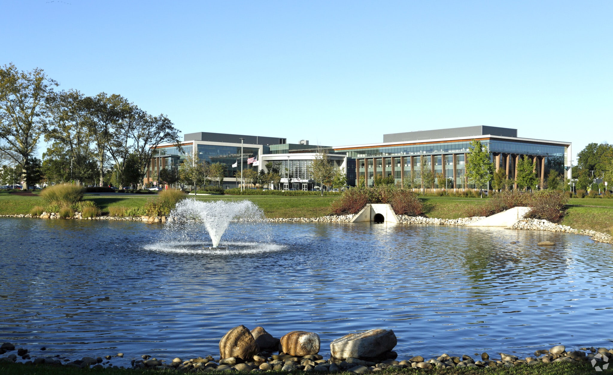 1 CommVault Way, Tinton Falls, NJ à louer Photo principale- Image 1 de 15