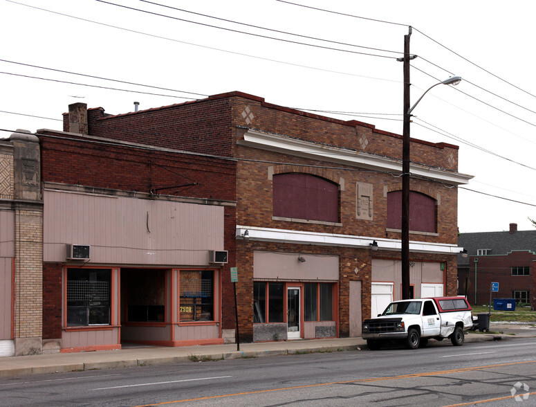 2502 W Michigan St, Indianapolis, IN for sale - Building Photo - Image 2 of 2