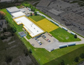 738 W Cypress St, Kennett Square, PA for lease Interior Photo- Image 1 of 8