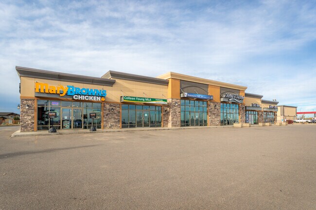 More details for 4304 40 Av, Lloydminster, SK - Retail for Lease