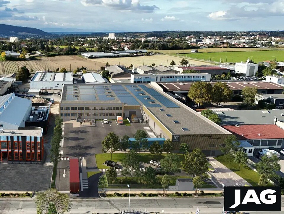 Flex in Caluire-et-Cuire for lease Building Photo- Image 1 of 10