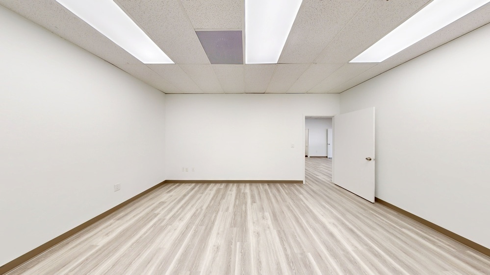 16411 NW 8th Ave, Miami, FL for lease Interior Photo- Image 1 of 11