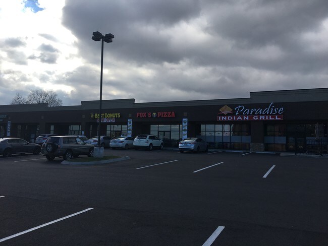 Plus de détails pour 620 Dunlop Ln, Clarksville, TN - Commerce de détail à louer