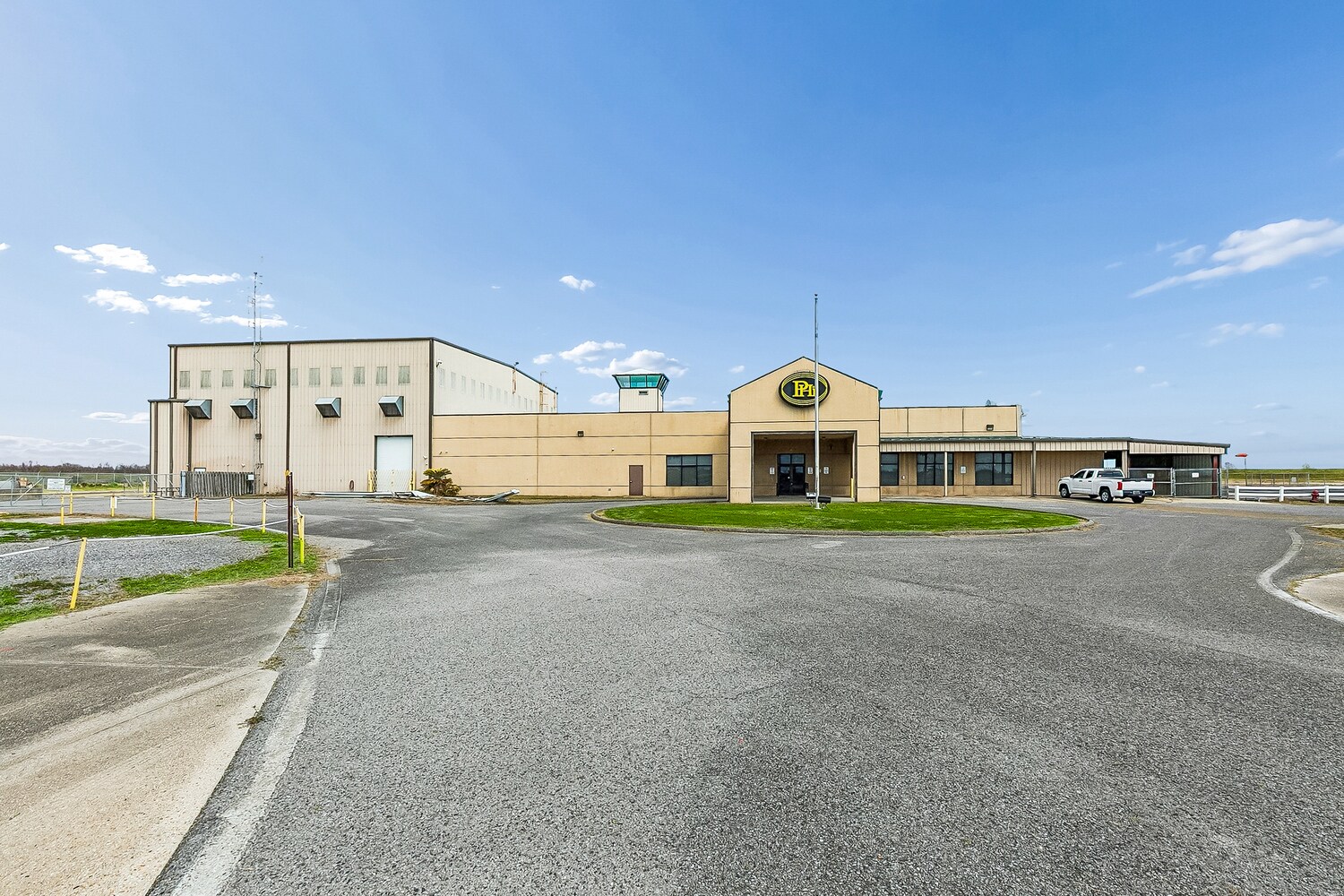 38963 Highway 23, Buras, LA à vendre Photo principale- Image 1 de 43