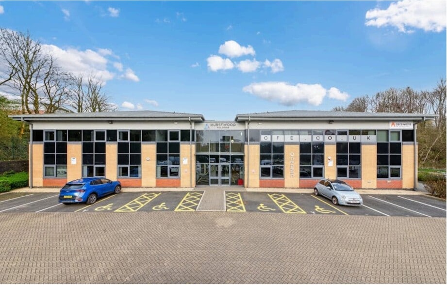 94 Waters Meeting Rd, Bolton for lease - Building Photo - Image 3 of 3