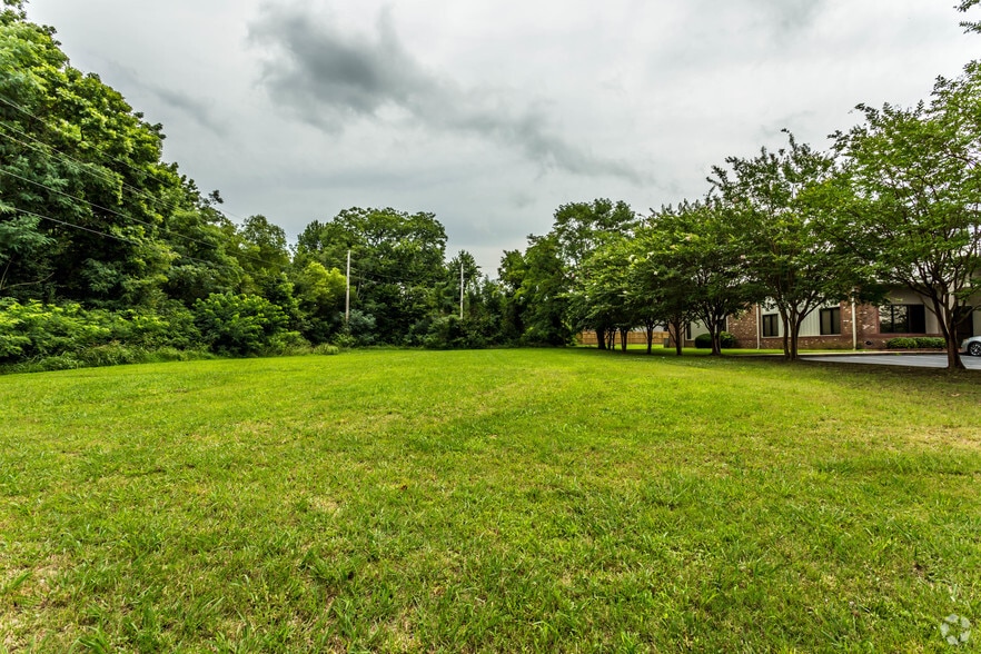 354 Distribution Pky, Collierville, TN à vendre - Photo principale - Image 1 de 2