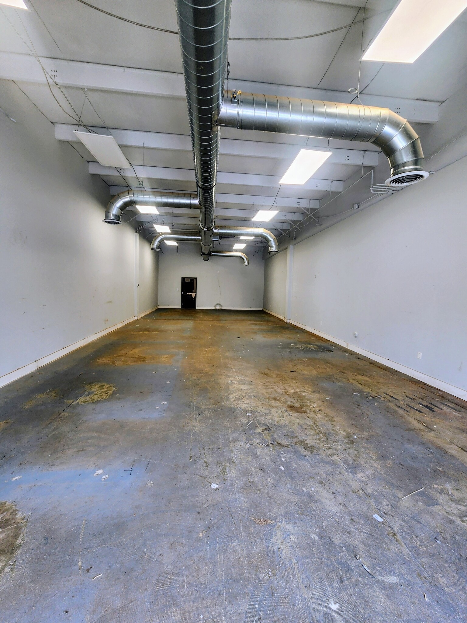 10217-10225 Nokesville Rd, Manassas, VA for lease Interior Photo- Image 1 of 5