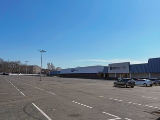 Plus de détails pour 180 Boston Ave, Bridgeport, CT - Commerce de détail à louer