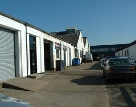 2-3 Bridge Rd, Camberley for lease - Building Photo - Image 3 of 3