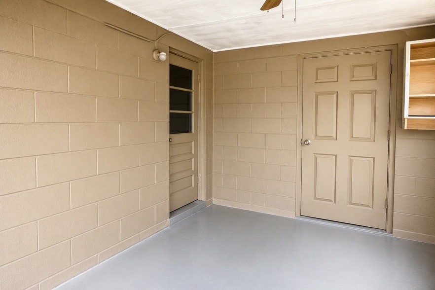 404 W Lutz Lake Fern Rd, Lutz, FL for sale - Building Photo - Image 3 of 3