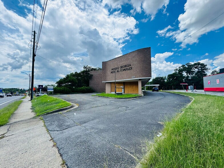 1122 Gray Hwy, Macon-Bibb, GA à vendre - Photo du bâtiment - Image 2 de 8