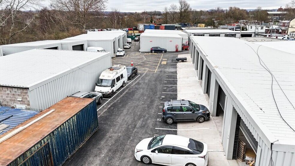 Morton St, Manchester à louer - Photo du bâtiment - Image 2 de 9