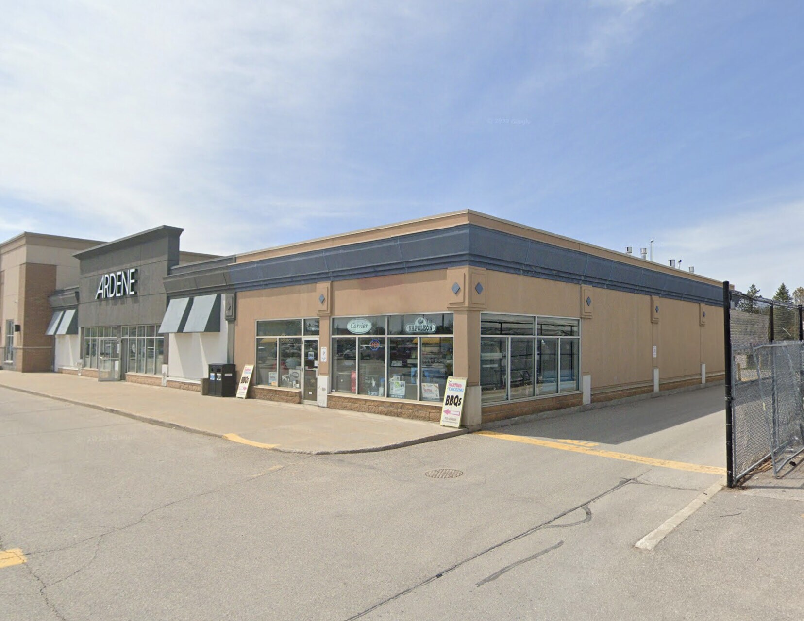 130 Young St, New Tecumseth, ON à louer Photo du bâtiment- Image 1 de 3