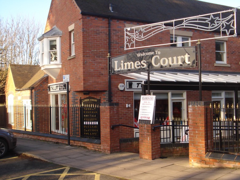 4 Limes Ct, Wolverhampton à louer - Photo principale - Image 1 de 1