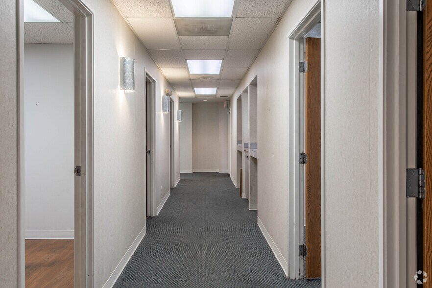 4015-4059 W Dublin-Granville Rd, Dublin, OH à louer - Photo intérieure - Image 3 de 9