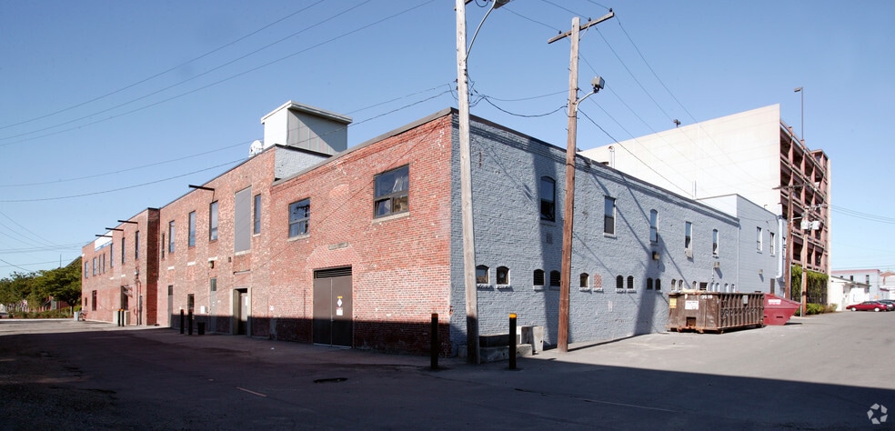 21 Erie St, Cambridge, MA for lease - Building Photo - Image 2 of 5
