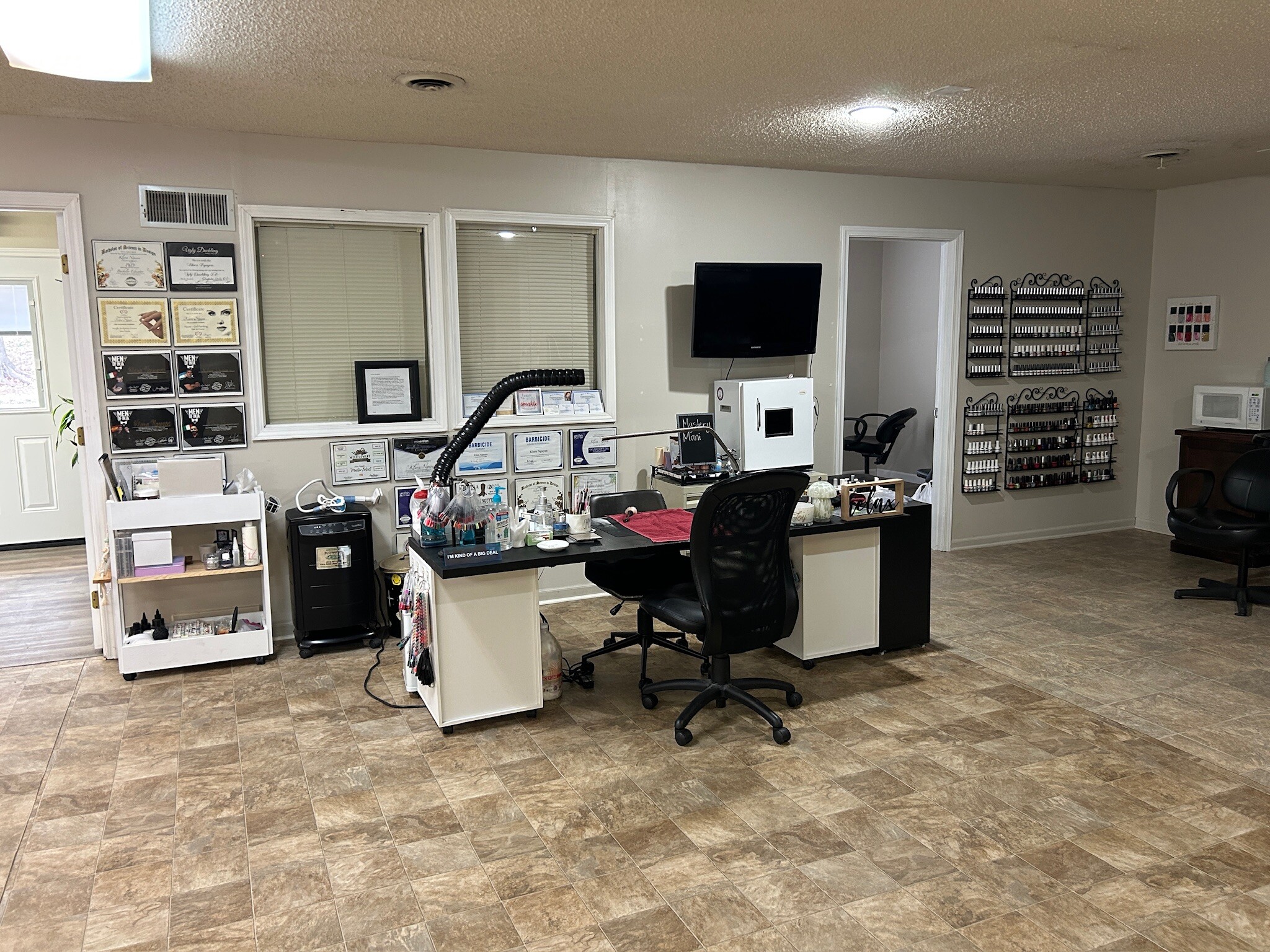 1201 W College St, Liberty, MO à louer Photo du bâtiment- Image 1 de 8