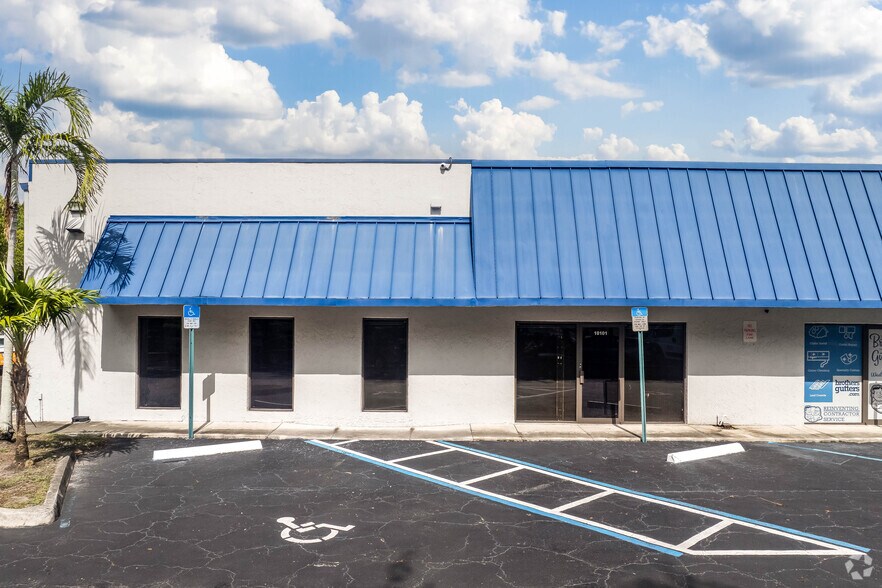 10101-10163 NW 46th St, Sunrise, FL à louer - Photo du bâtiment - Image 3 de 13