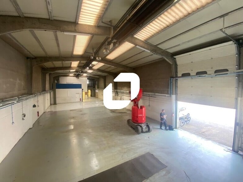 Chemin De La Chap Saint Antoine, Ennery for lease - Building Photo - Image 1 of 13