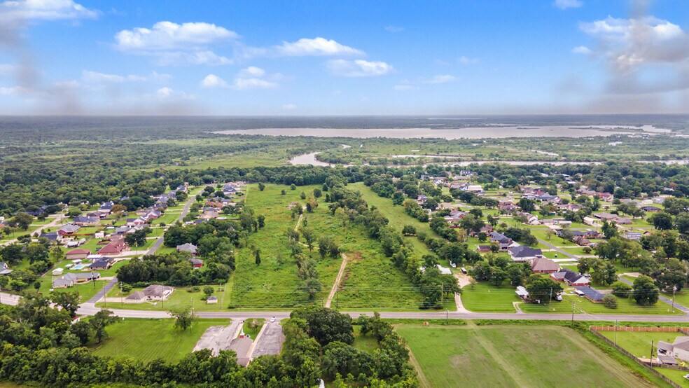 00 FM 565, Baytown, TX for sale - Building Photo - Image 2 of 29