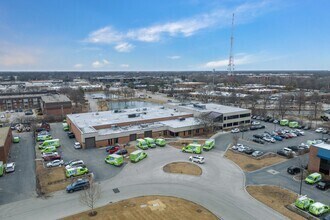 220 W Campus Dr, Arlington Heights, IL - AERIAL  map view
