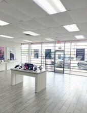 1409-1575 Little York Rd, Houston, TX for lease Interior Photo- Image 2 of 6