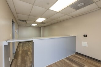 12130 Highway 3, Webster, TX à louer Photo intérieure- Image 2 de 10