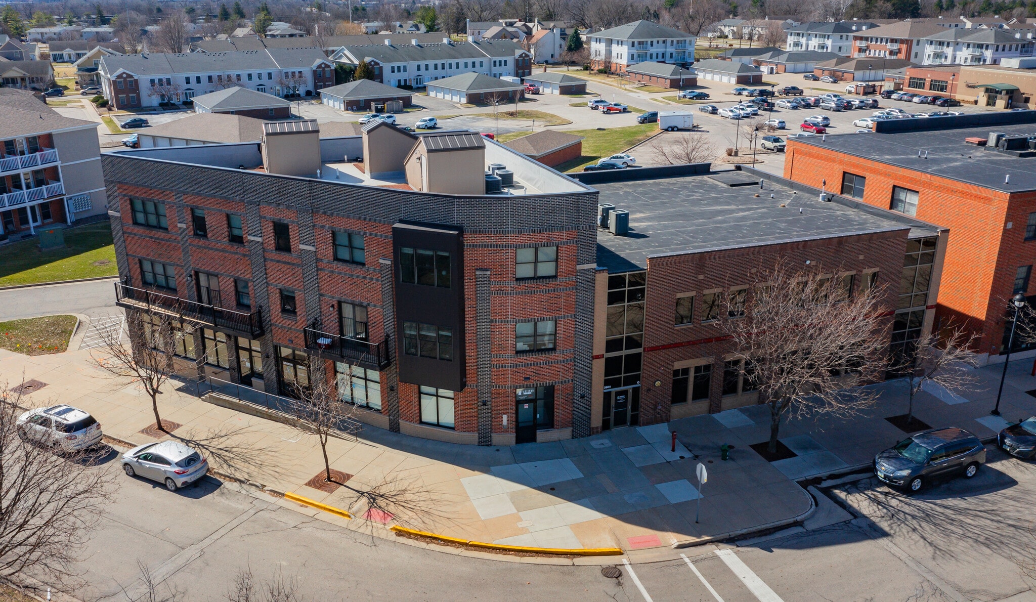 2635 Kent Ave, Ames, IA for lease Primary Photo- Image 1 of 6