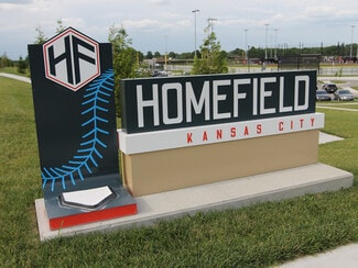 Plus de détails pour 1501 N 90th St, Kansas City, KS - Sports et divertissement à vendre