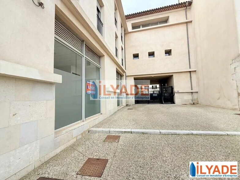 153 Boulevard Jean Jaures, La Ciotat à louer - Photo du bâtiment - Image 2 de 12