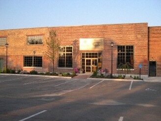 2020 E Washington Blvd, Fort Wayne, IN à louer - Photo du bâtiment - Image 2 de 14