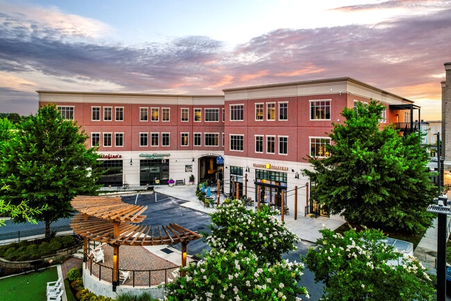 More details for 2015 Ayrsley Town Blvd, Charlotte, NC - Office, Office/Retail for Lease