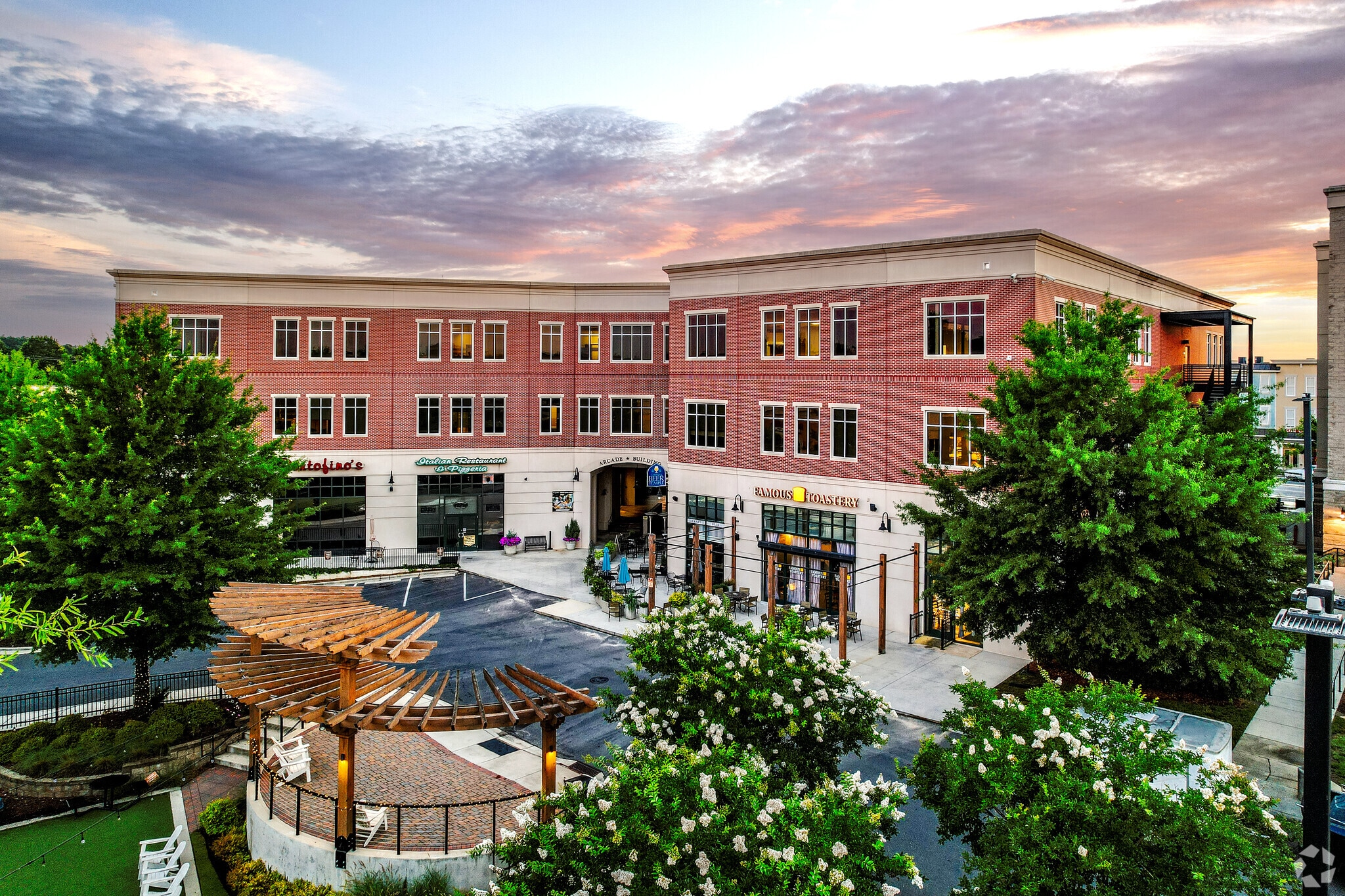 2015 Ayrsley Town Blvd, Charlotte, NC for lease Primary Photo- Image 1 of 79