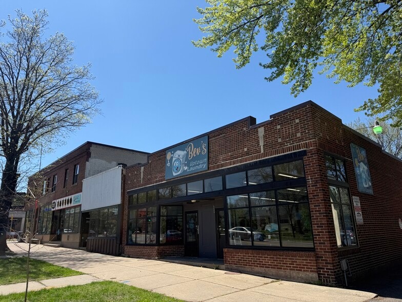 3946-3952 Lyndale Ave S, Minneapolis, MN for lease - Building Photo - Image 3 of 3