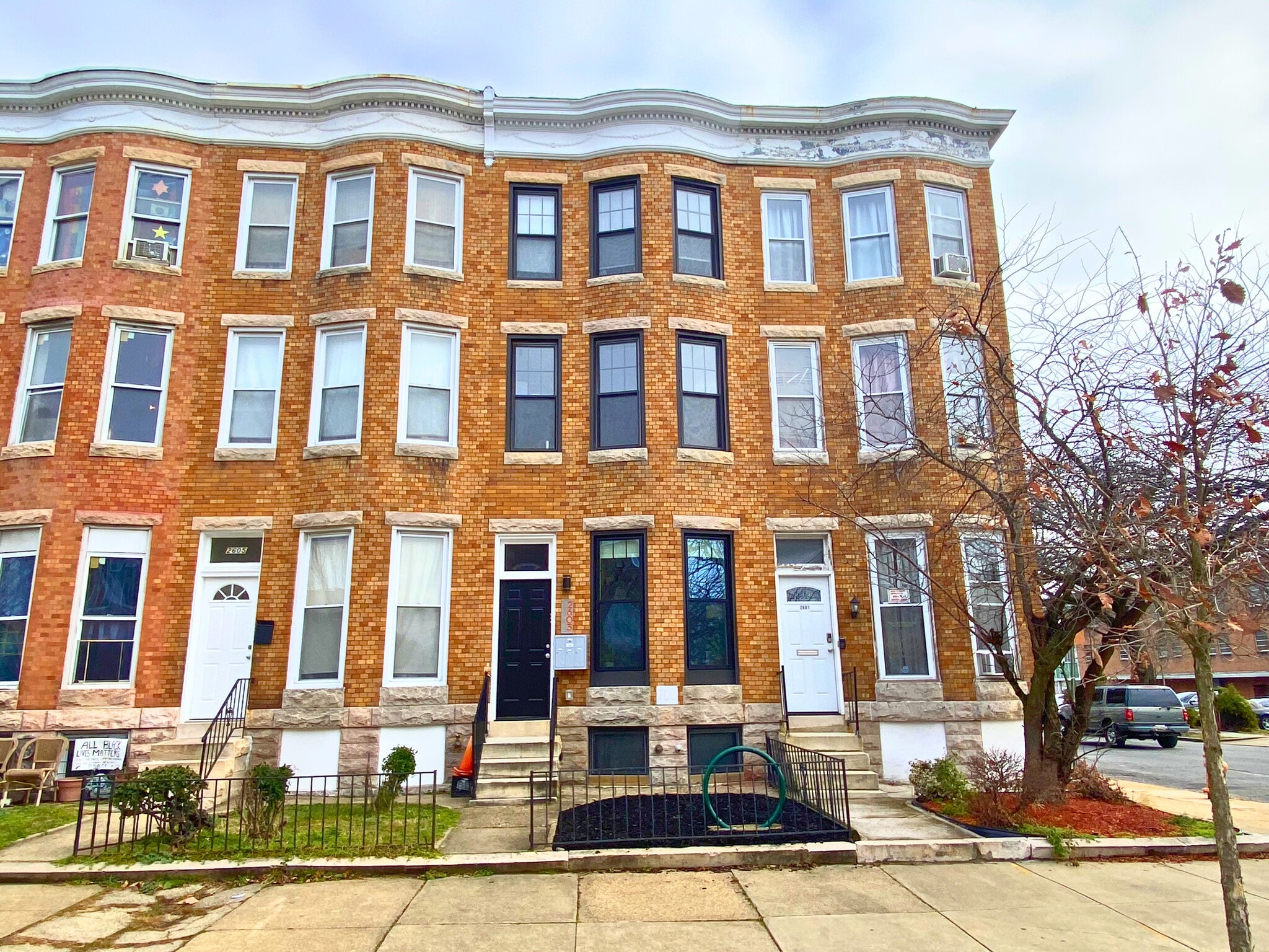 2617 Maryland Ave, Baltimore, MD à vendre Photo du bâtiment- Image 1 de 19