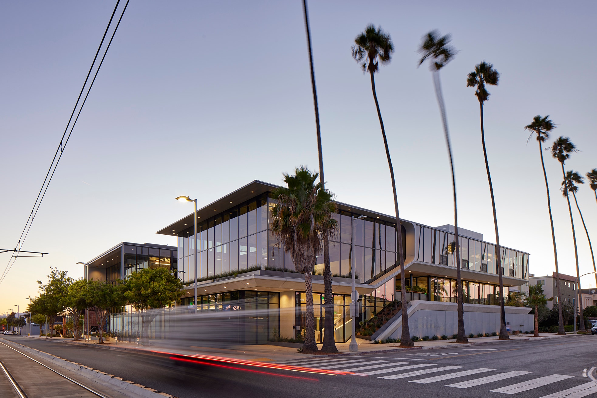 1221 Colorado Ave, Santa Monica, CA for lease Primary Photo- Image 1 of 23