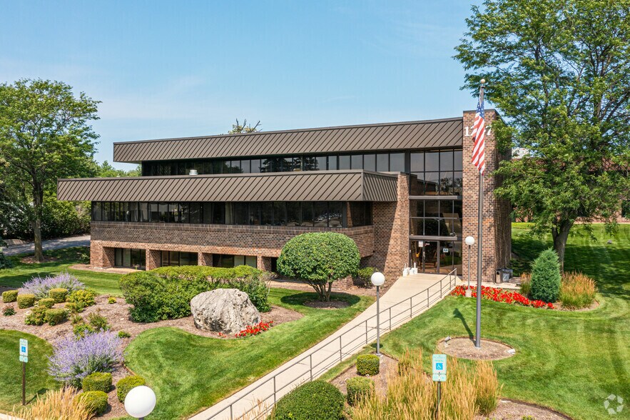 1245-1247 Milwaukee Ave, Glenview, IL à louer - Photo du bâtiment - Image 2 de 8