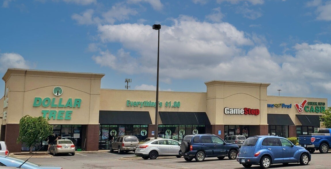 2830-2832 N Broadway St, Pittsburg, KS for lease Primary Photo- Image 1 of 6
