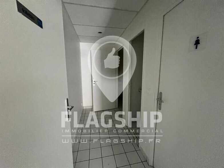 Office in Boulogne-Billancourt for lease - Interior Photo - Image 3 of 6
