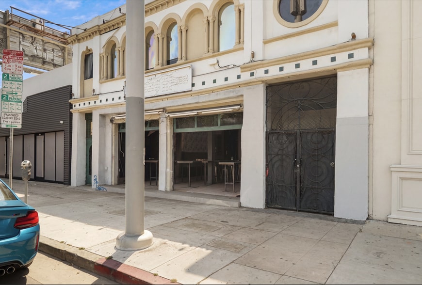 141-143 N La Brea Ave, Los Angeles, CA à vendre - Photo du bâtiment - Image 3 de 25