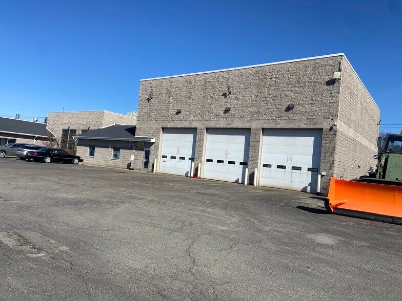 401 E Amherst St, Buffalo, NY à vendre - Photo du bâtiment - Image 2 de 9