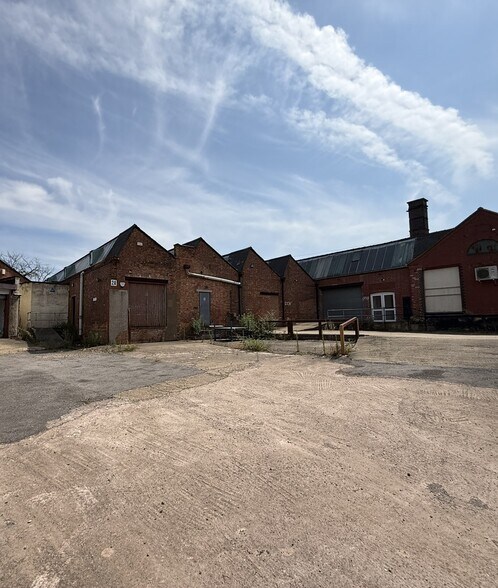 Kingsfield Works, Arthur Street, Barwell portefeuille de 2 propriétés à vendre sur LoopNet.ca - Photo du bâtiment - Image 3 de 5